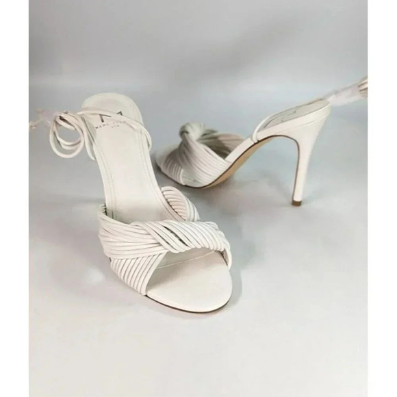 Marc Fisher Women's Brista Almond Toe Strap Heel Sandals Size 5.5 (MSRP $150) - Picture 3 of 9